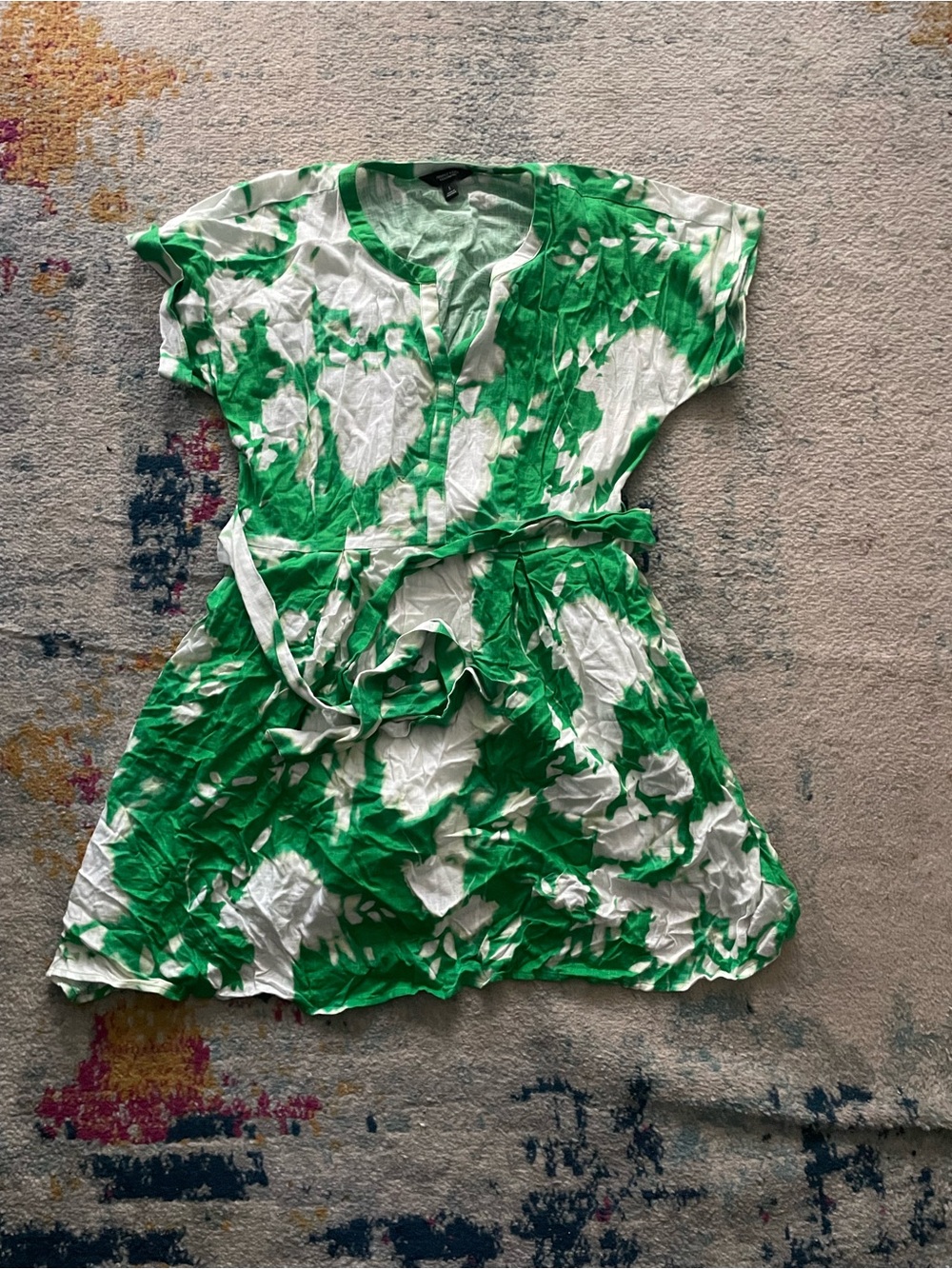 Simply Vera Vera Wang Green and White Floral Dress